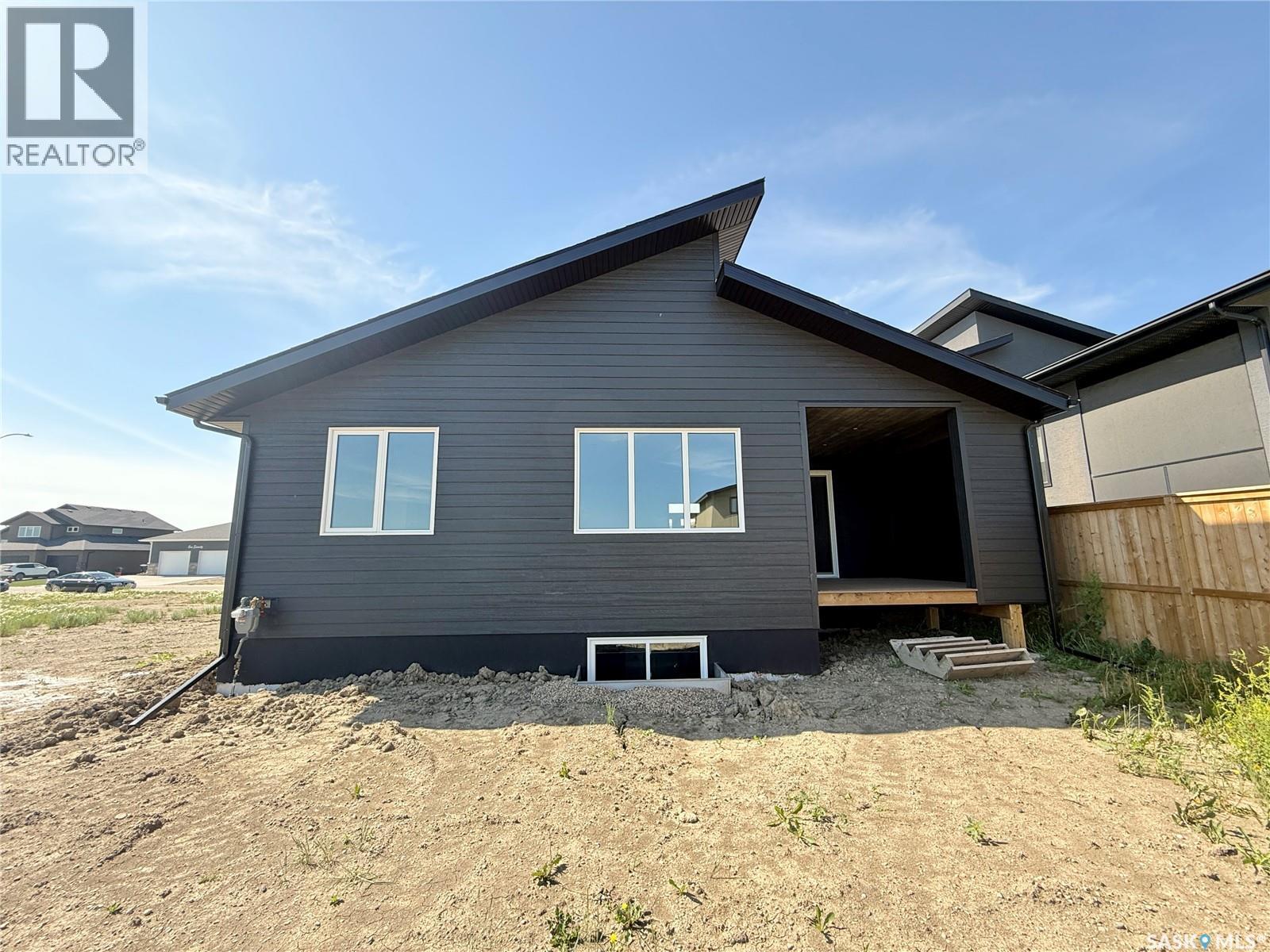 161 Delaet Drive, Weyburn, SK - Outdoor With Exterior