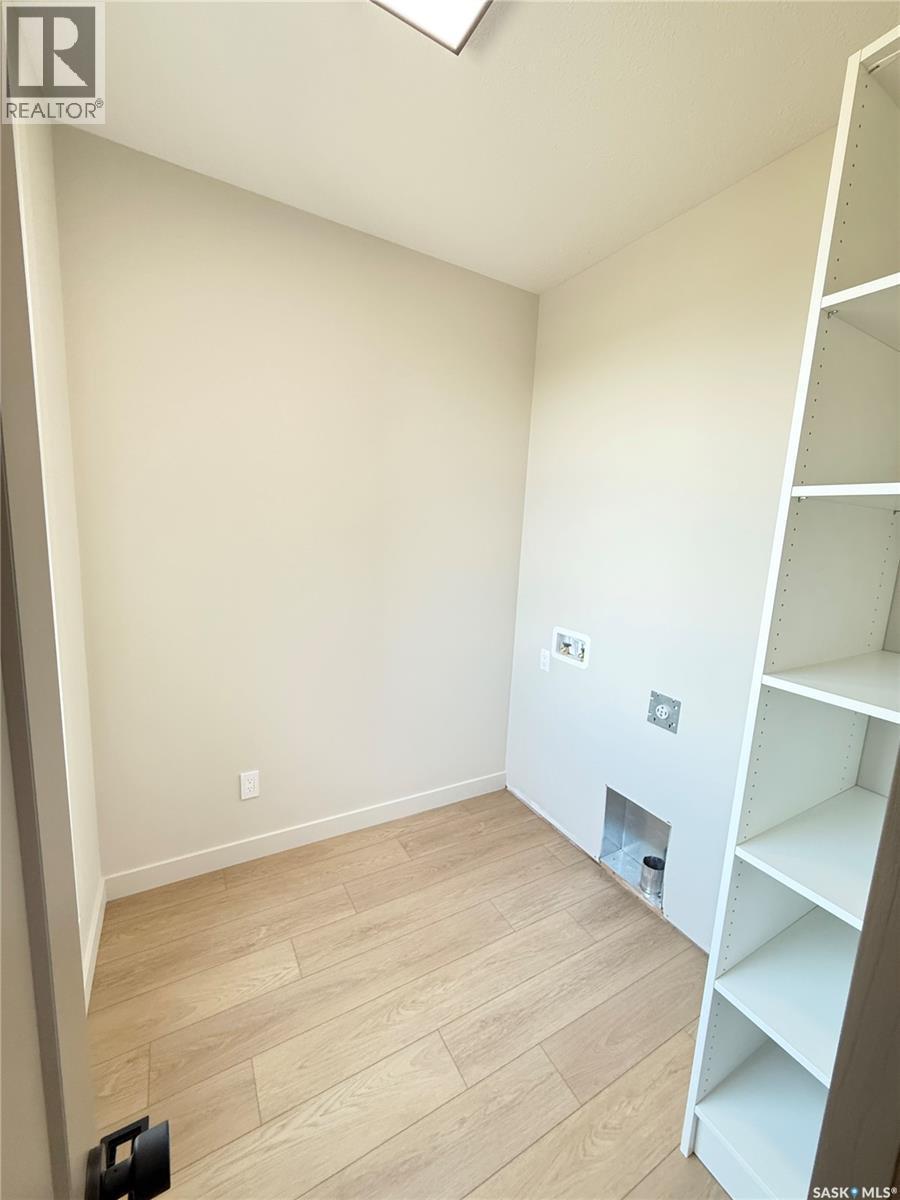 161 Delaet Drive, Weyburn, SK - Indoor Photo Showing Other Room