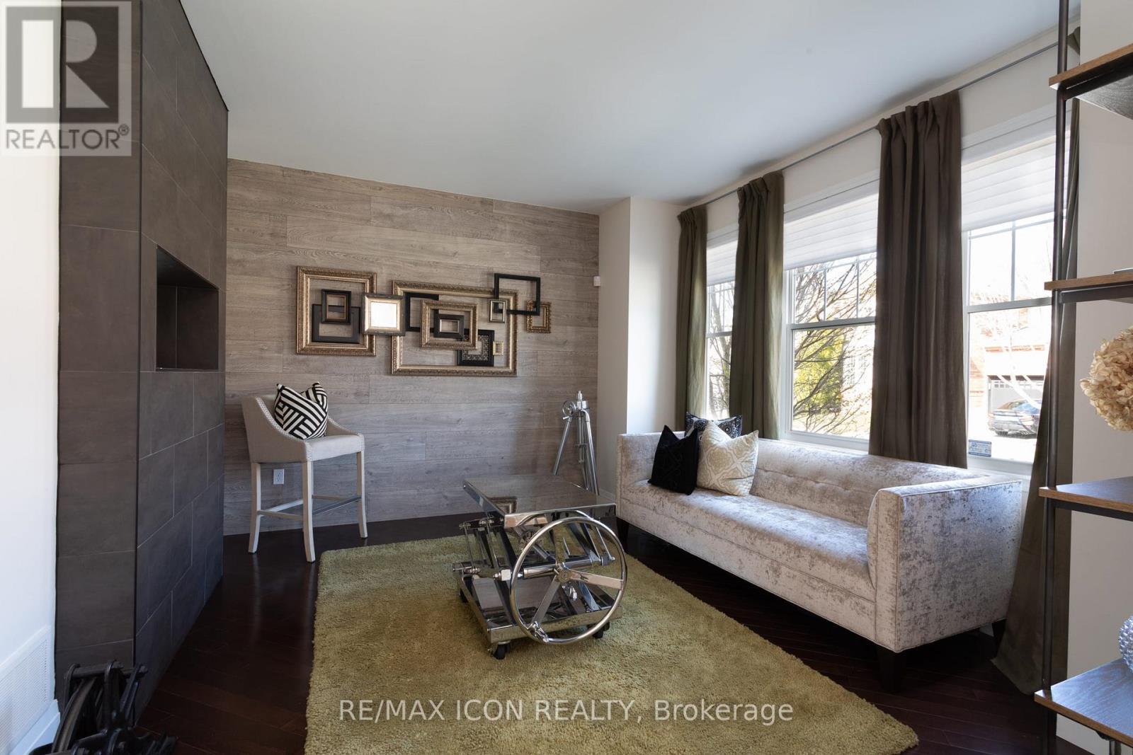 103 Glazebrook Crescent, Cambridge, ON - Indoor