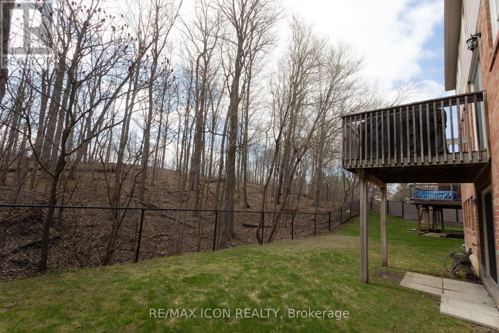 103 Glazebrook Crescent, Cambridge, ON - Outdoor