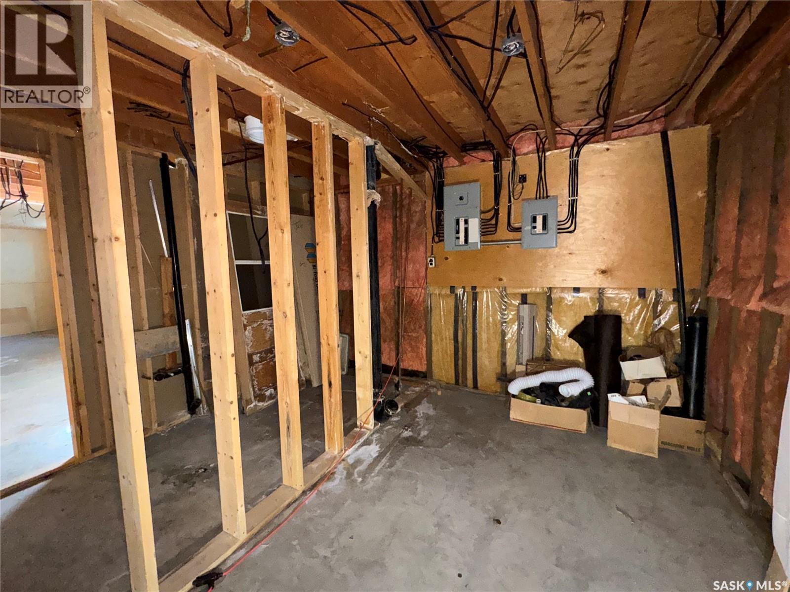 202 4Th Avenue, Landis, SK - Indoor Photo Showing Other Room