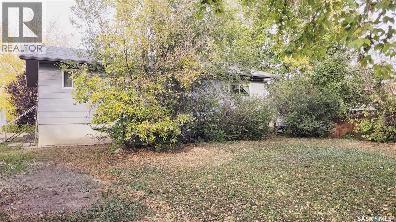 202 4Th Avenue, Landis, SK - Outdoor