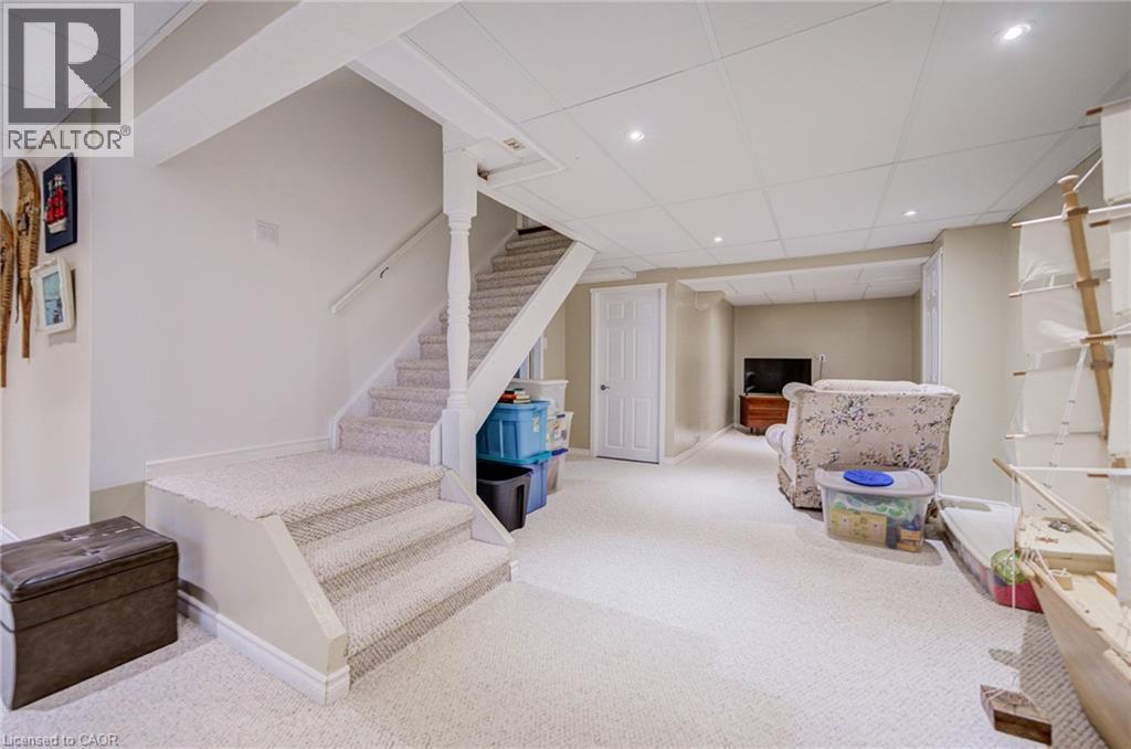 207 Stoke Drive, Kitchener, ON - Indoor Photo Showing Other Room