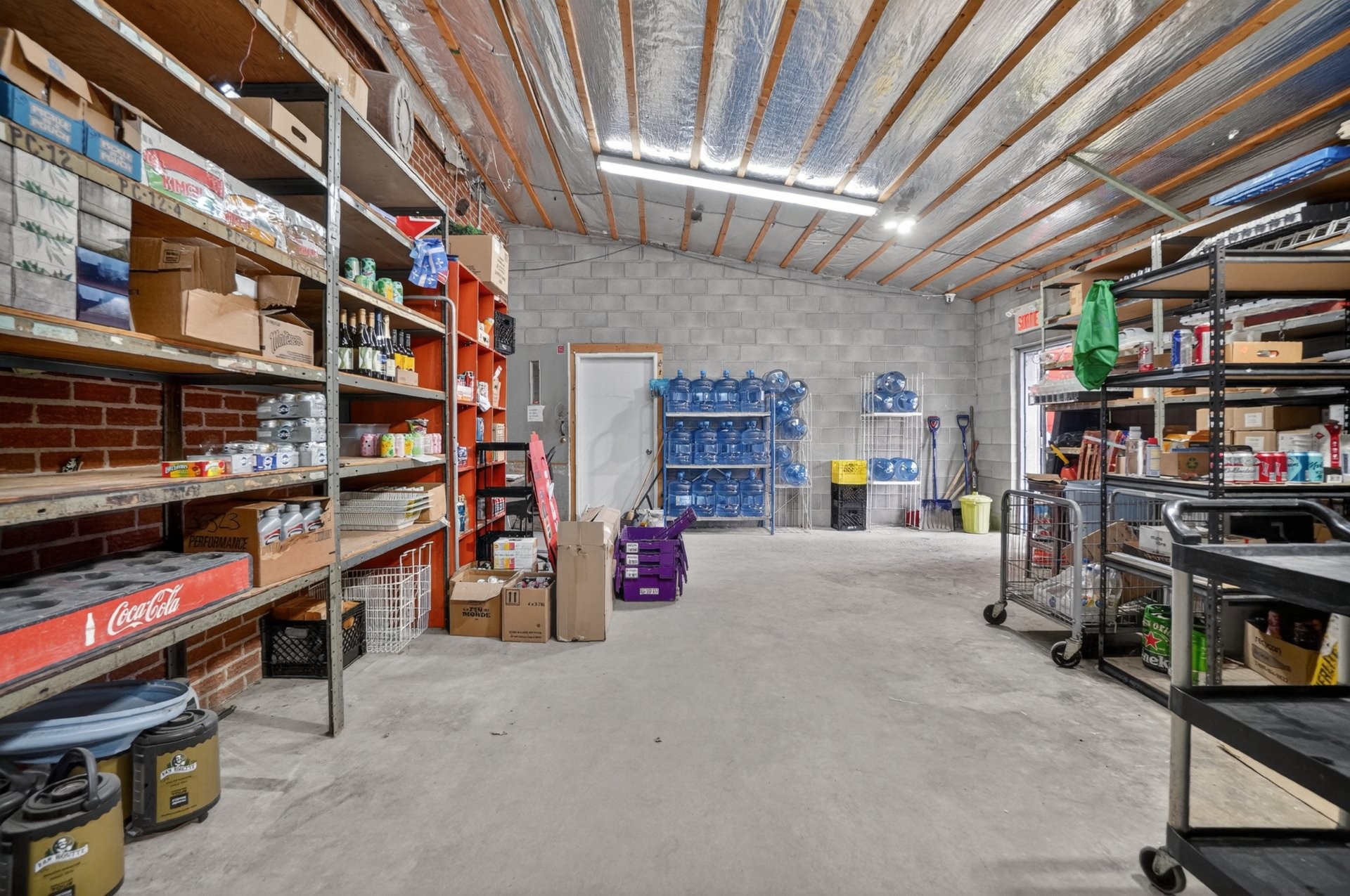Commerce - 650 - 652 Rue De La Visitation, Saint-Charles-Borromée, QC - Indoor