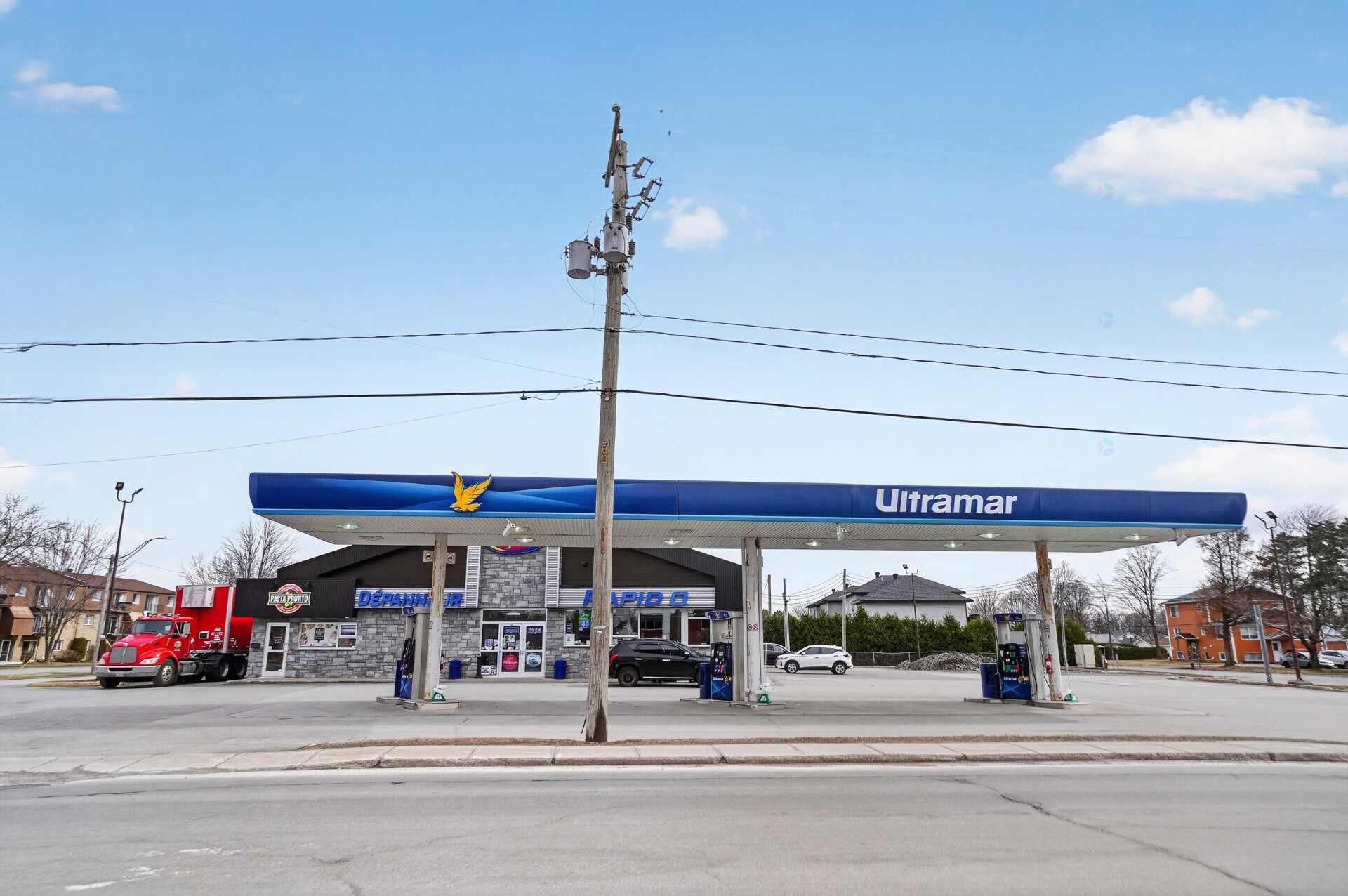 Street - 650 - 652 Rue De La Visitation, Saint-Charles-Borromée, QC - Outdoor
