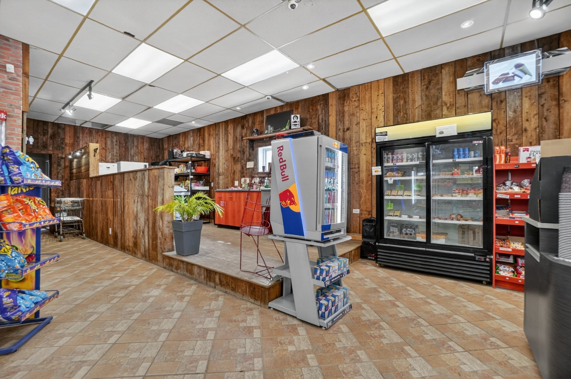 Commerce - 650 - 652 Rue De La Visitation, Saint-Charles-Borromée, QC - Indoor
