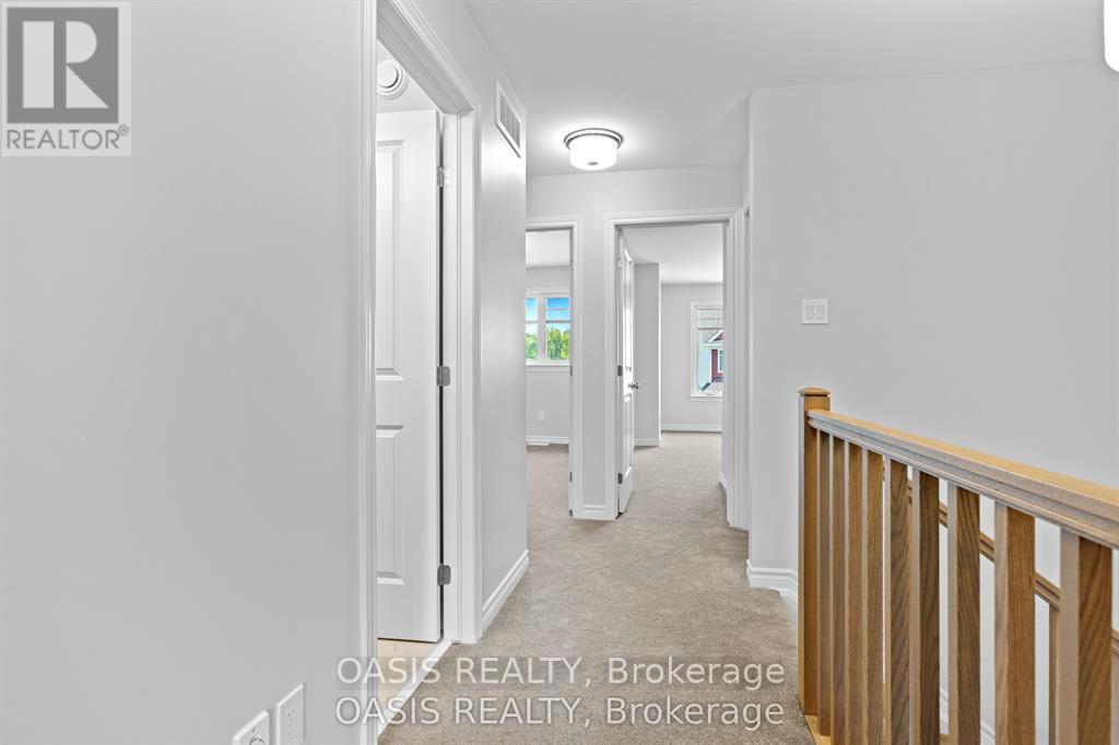 1860 Elevation Road, Ottawa, ON - Indoor Photo Showing Other Room