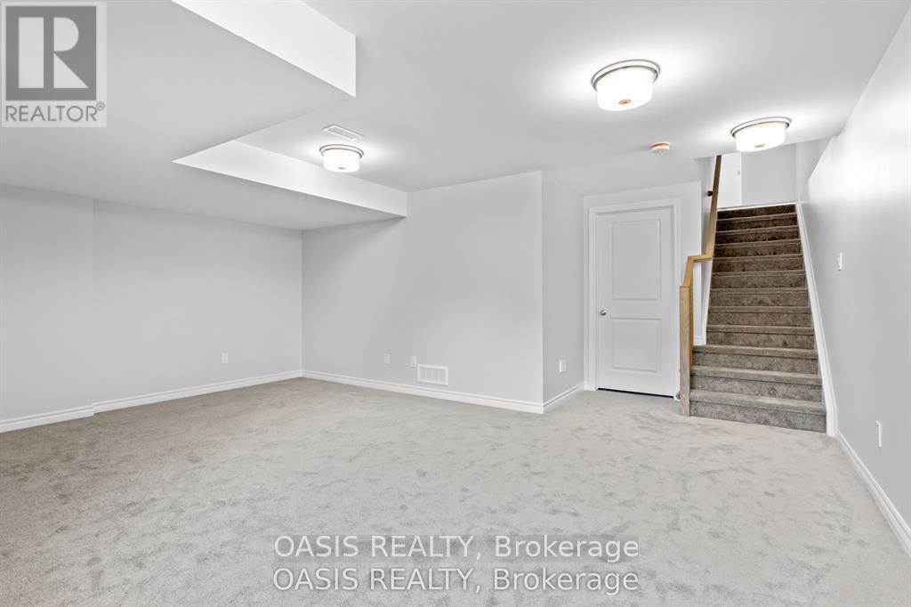 1860 Elevation Road, Ottawa, ON - Indoor Photo Showing Other Room
