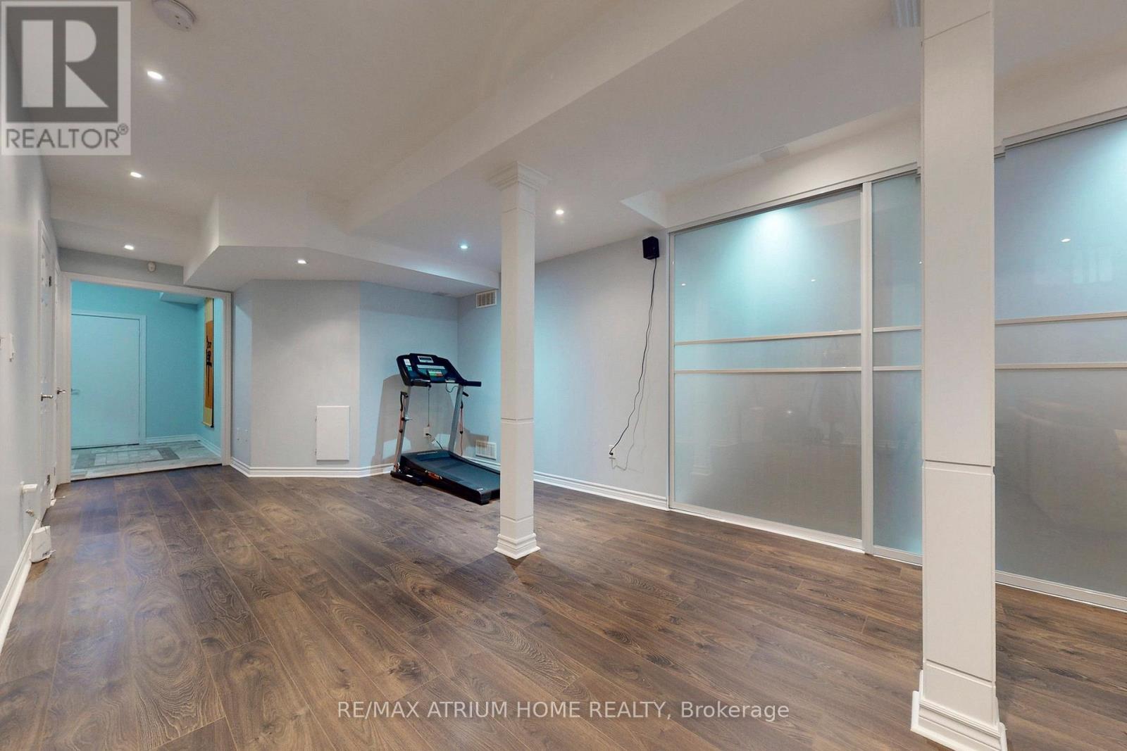 5430 Oscar Peterson Boulevard, Mississauga, ON - Indoor