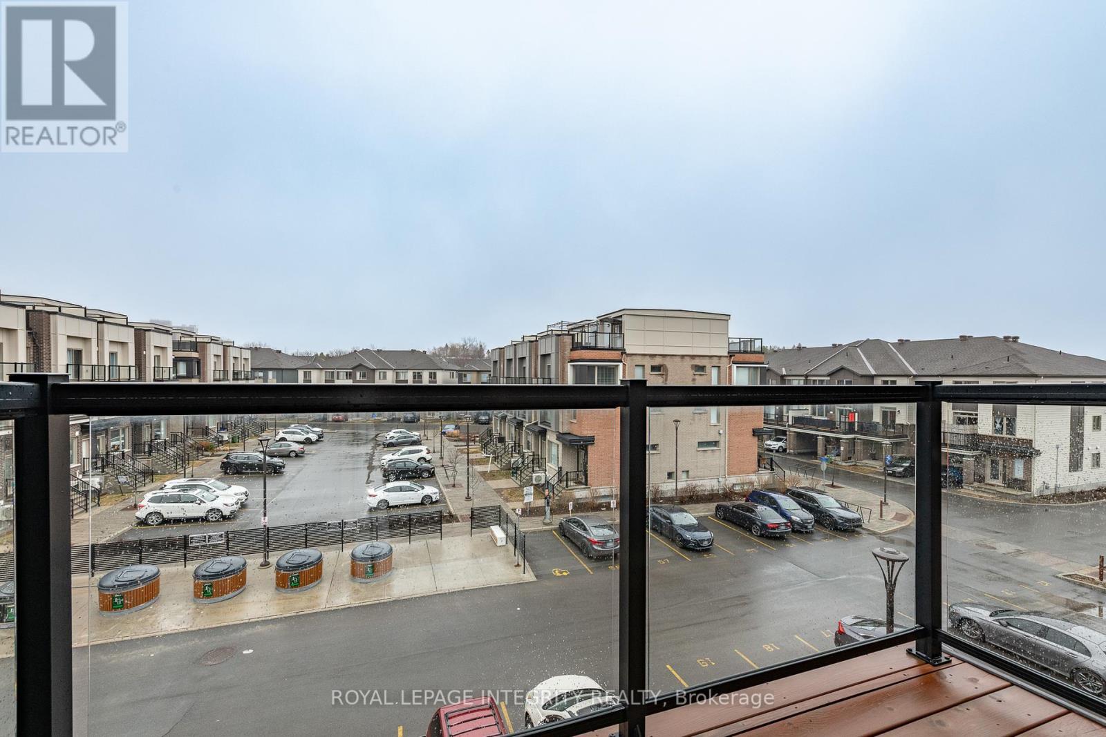 138 - 541 Takamose Private, Ottawa, ON - Outdoor