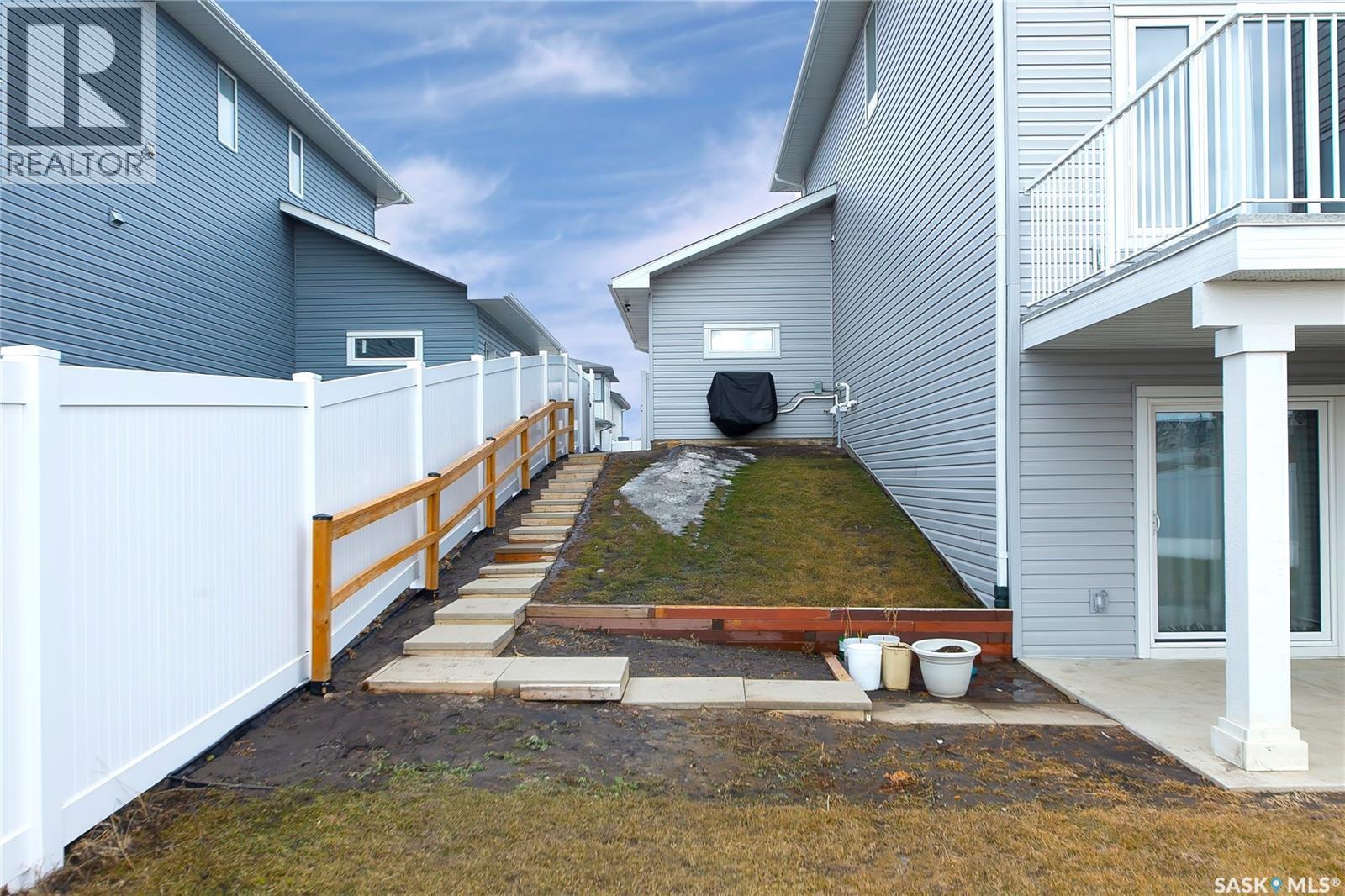 1038 Childers Court, Saskatoon, SK - Outdoor With Exterior