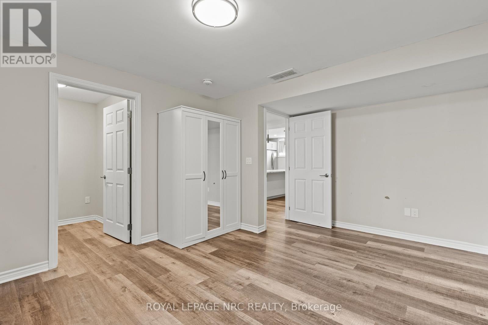 271 Memorial Park Drive, Welland (Lincoln/Crowland), ON - Indoor Photo Showing Other Room