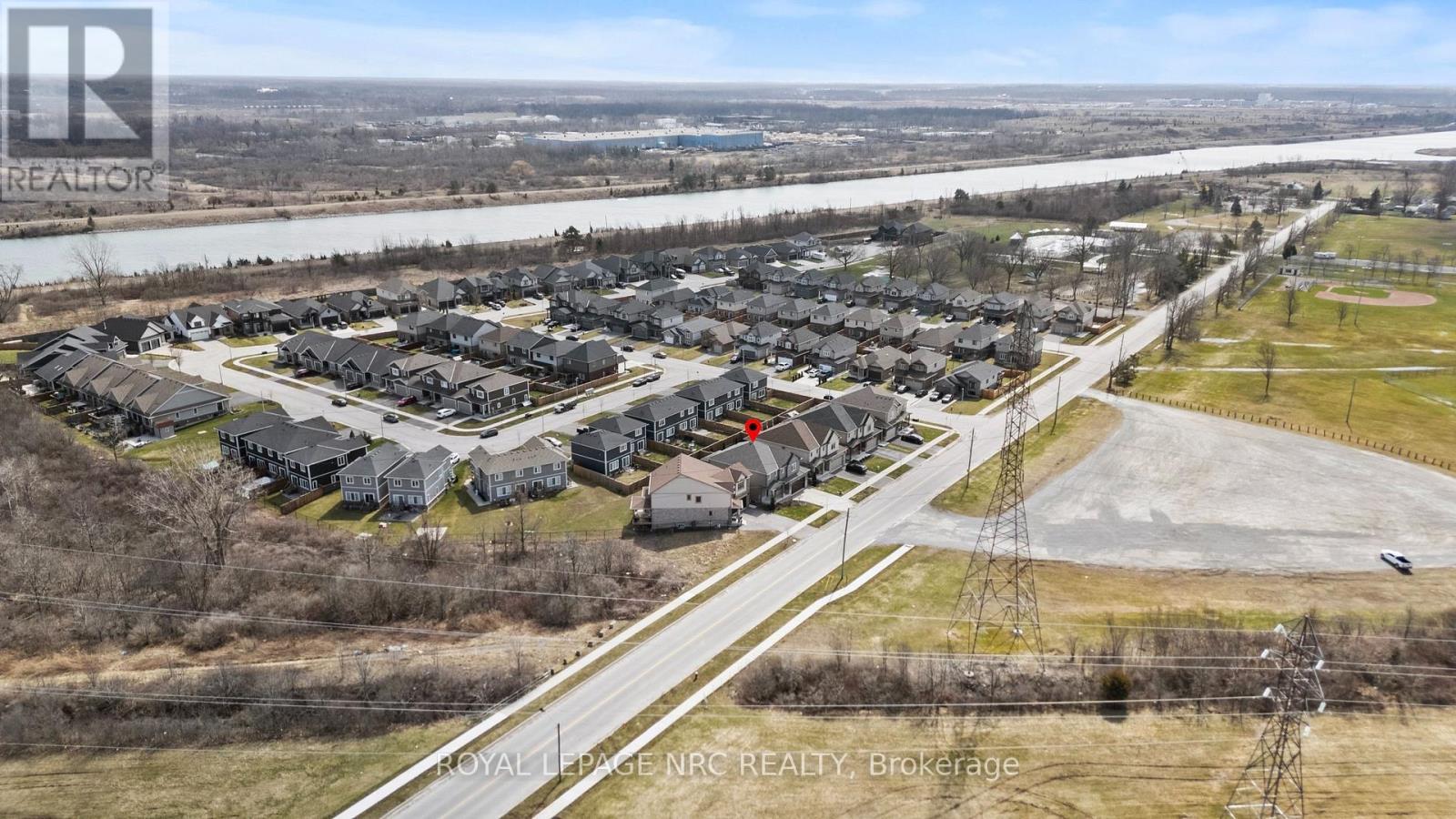 271 Memorial Park Drive, Welland (Lincoln/Crowland), ON - Outdoor With View
