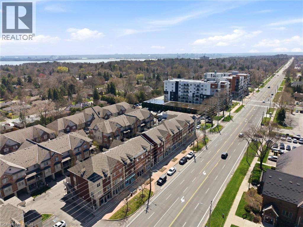 362 E Plains Road E Unit# 32, Burlington, ON - Outdoor With View