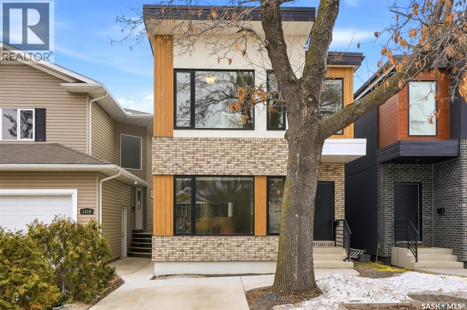 1314 Empress Avenue, Saskatoon, SK - Outdoor