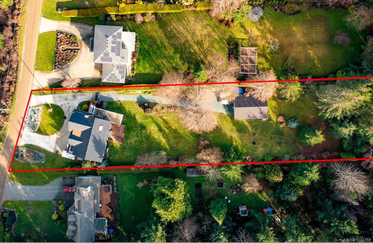 321 Wireless Rd, Comox, BC