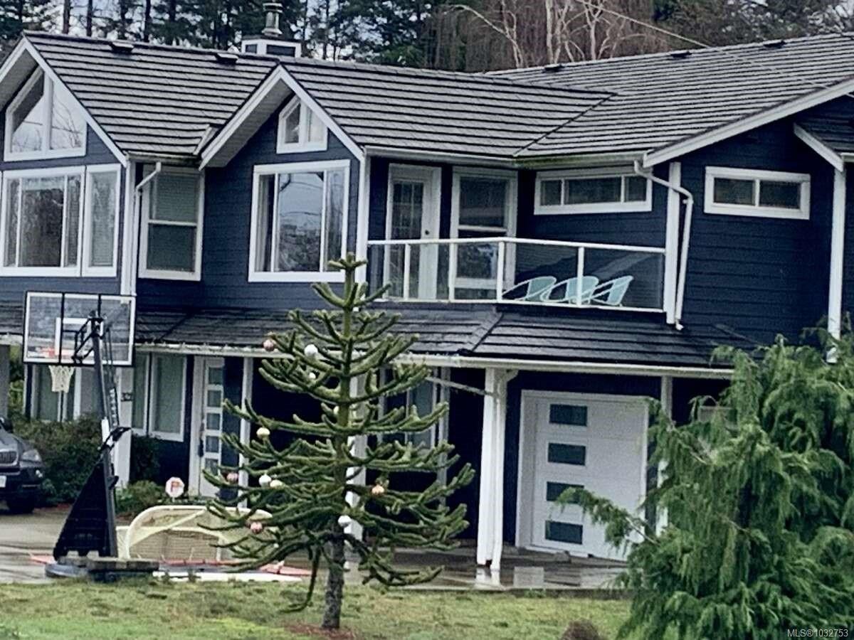 321 Wireless Rd, Comox, BC