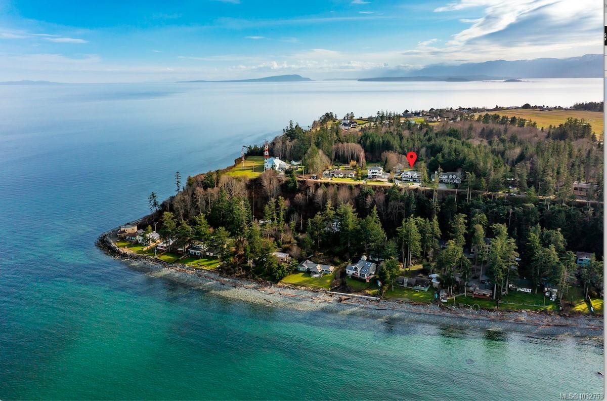 321 Wireless Rd, Comox, BC