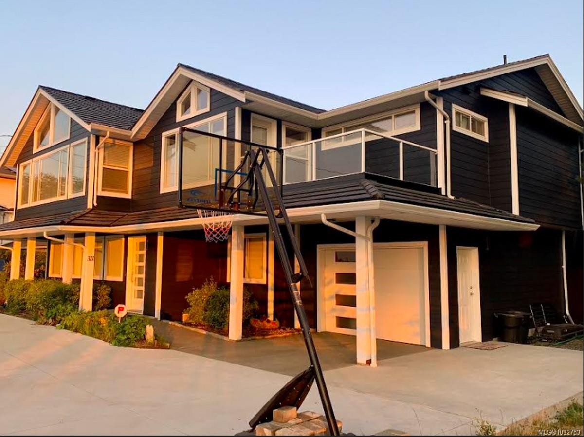 321 Wireless Rd, Comox, BC