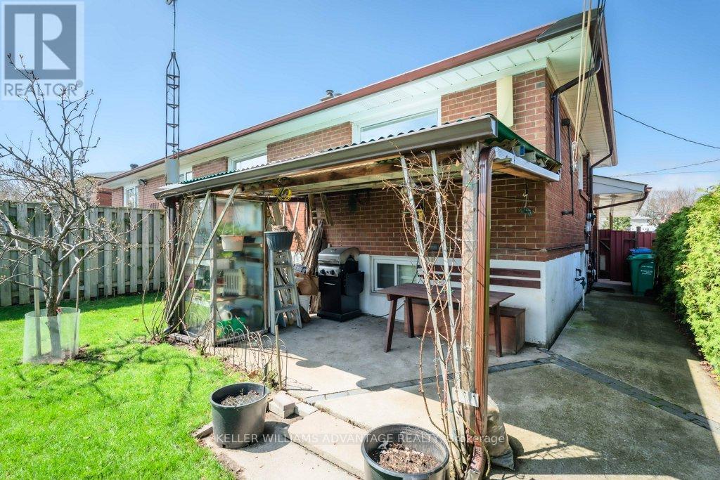 1188 Westerdam Road, Mississauga, ON - Outdoor