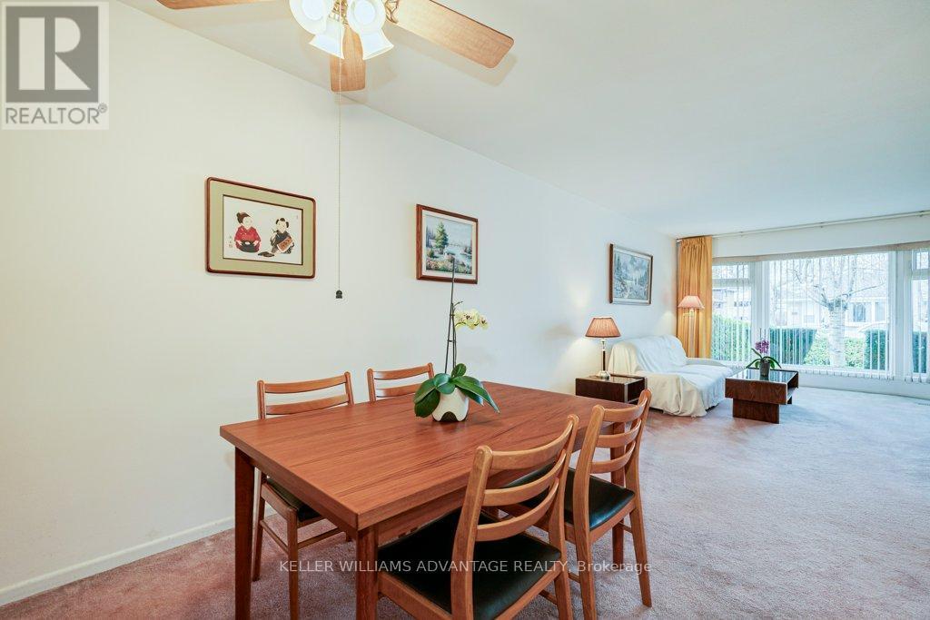 1188 Westerdam Road, Mississauga, ON - Indoor Photo Showing Dining Room