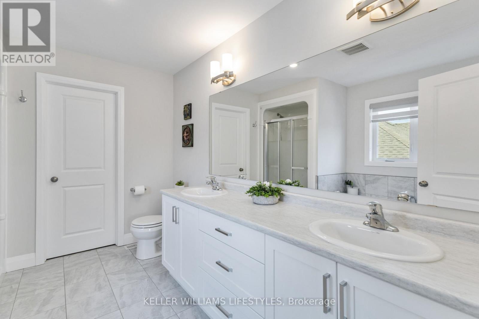 26 Ambrosia Path, St. Thomas, ON - Indoor Photo Showing Bathroom