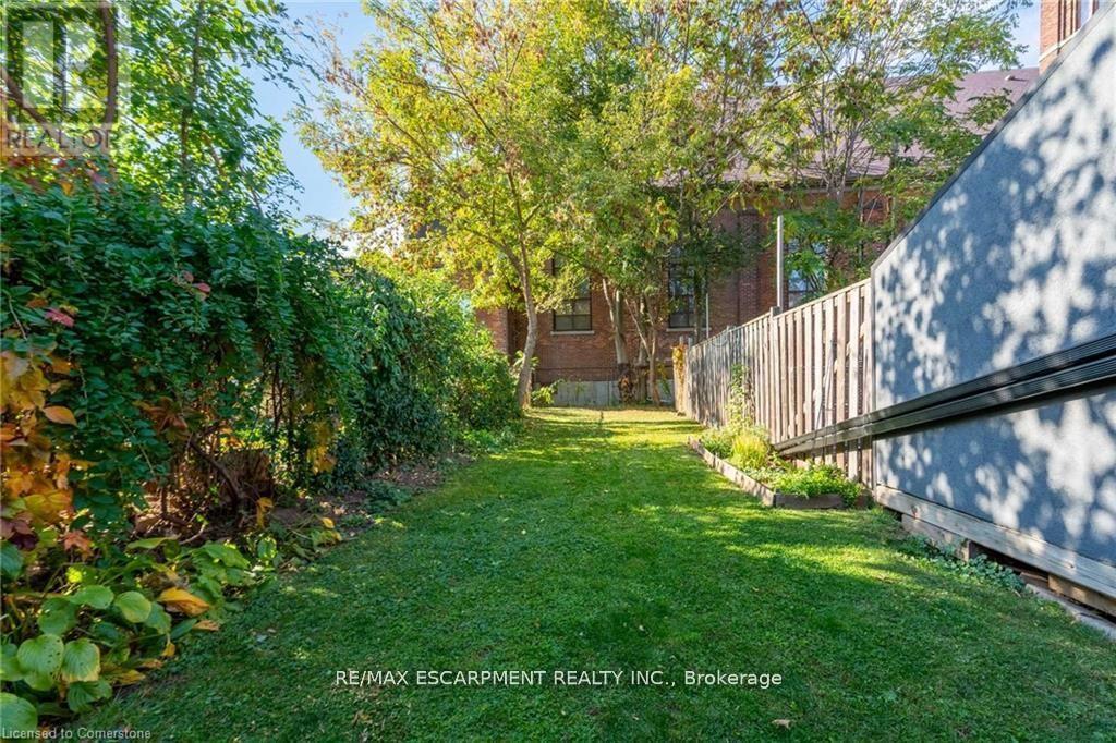 299 James Street N, Hamilton, ON