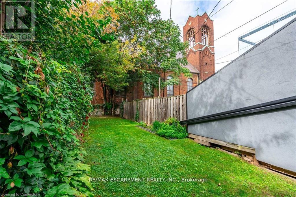 299 James Street N, Hamilton, ON