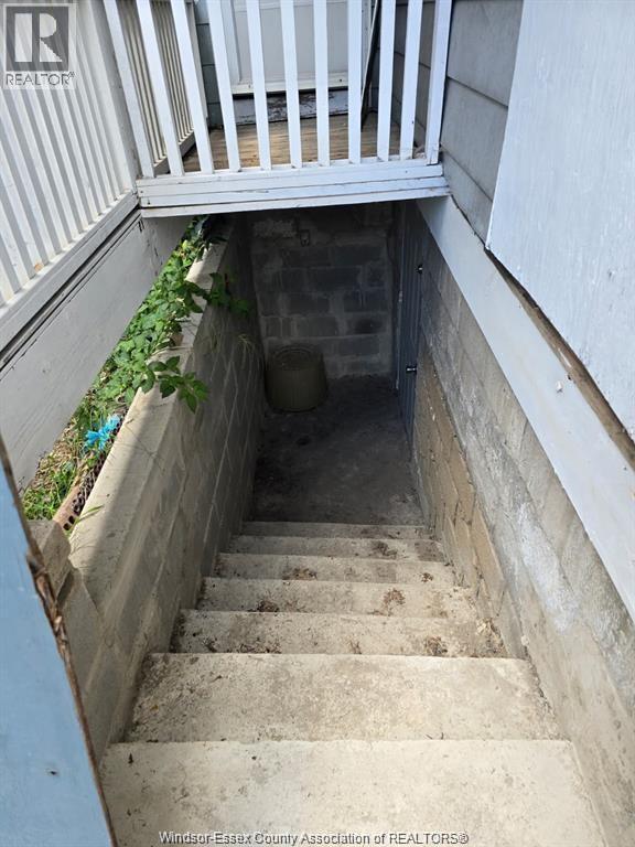 3242 Baby Street, Windsor, ON - Outdoor