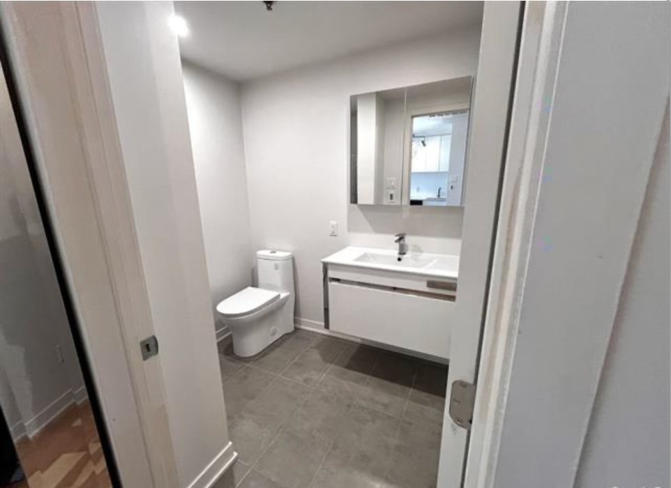 Bathroom - 1002-1182 Rue Crescent, Montréal (Ville-Marie), QC - Indoor Photo Showing Bathroom