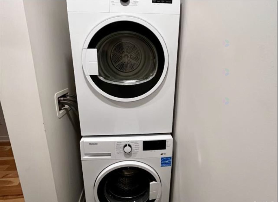 Laundry - 1002-1182 Rue Crescent, Montréal (Ville-Marie), QC - Indoor Photo Showing Laundry Room