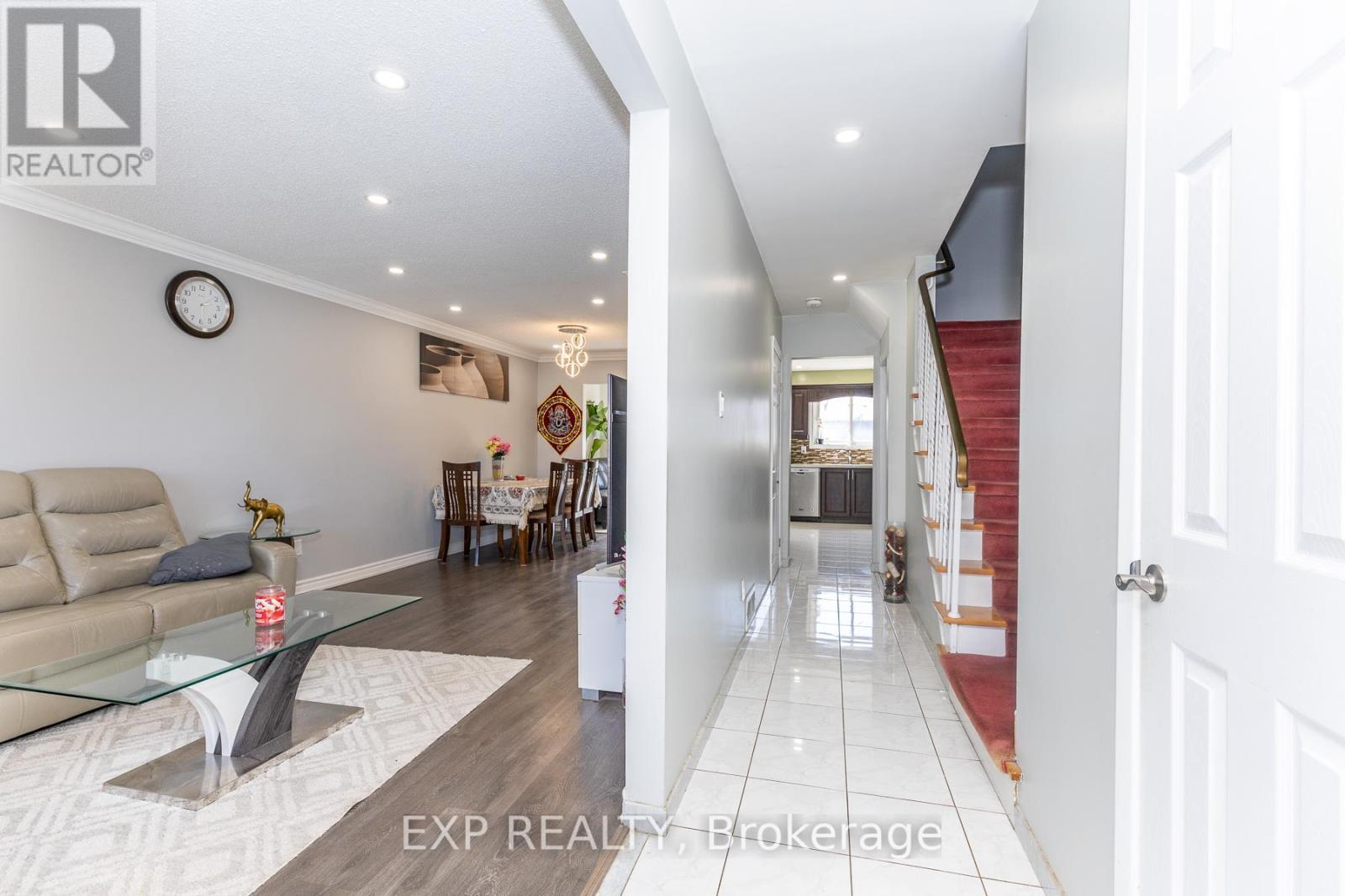 3270 Klaiman Drive, Mississauga, ON - Indoor Photo Showing Other Room