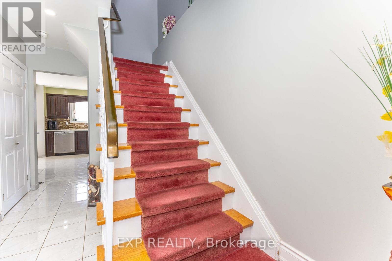 3270 Klaiman Drive, Mississauga, ON - Indoor Photo Showing Other Room