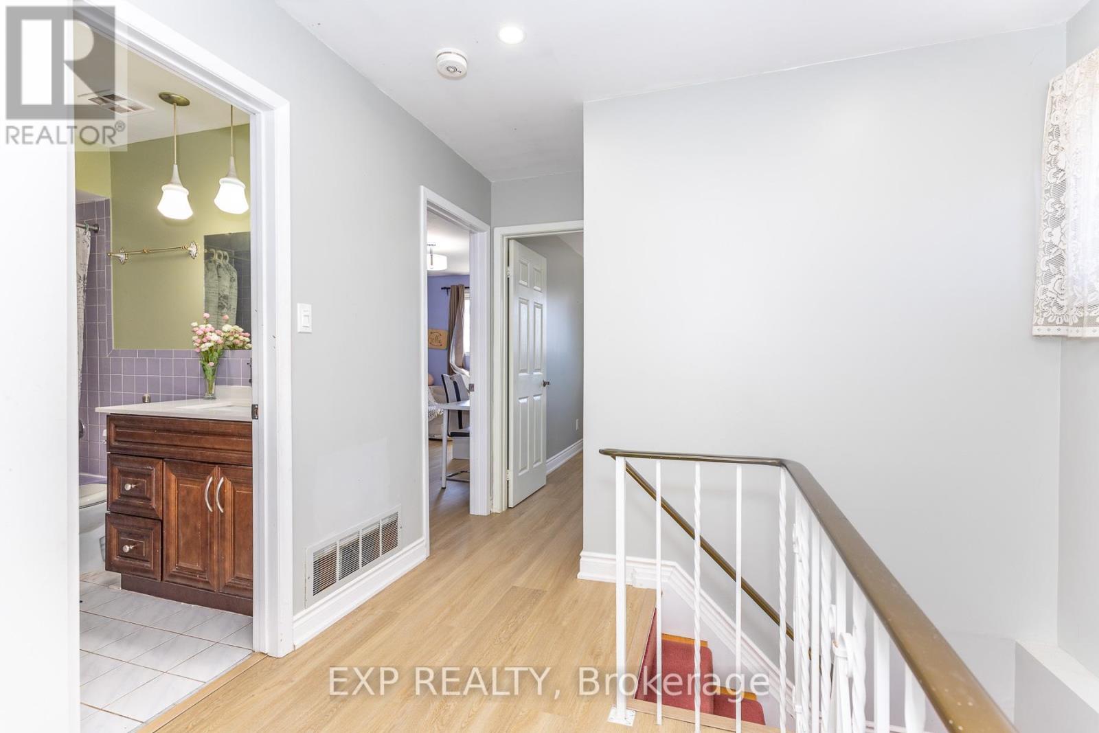 3270 Klaiman Drive, Mississauga, ON - Indoor Photo Showing Other Room