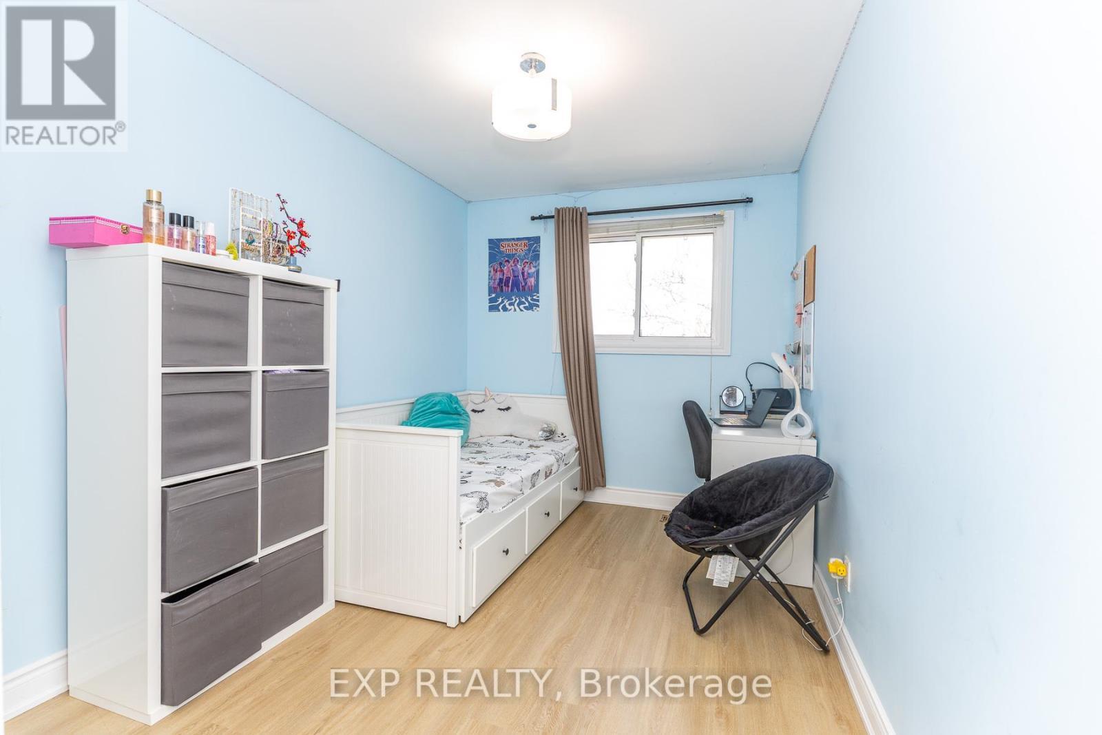 3270 Klaiman Drive, Mississauga, ON - Indoor Photo Showing Bedroom