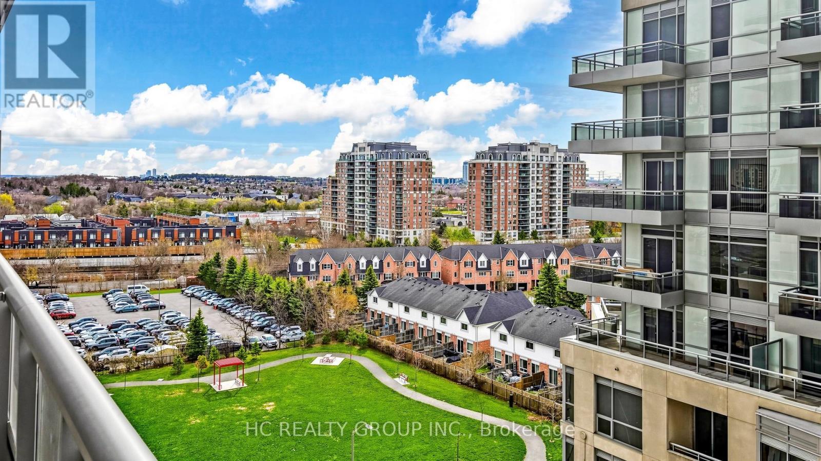 907 - 9205 Yonge Street, Richmond Hill, ON - Outdoor With Balcony