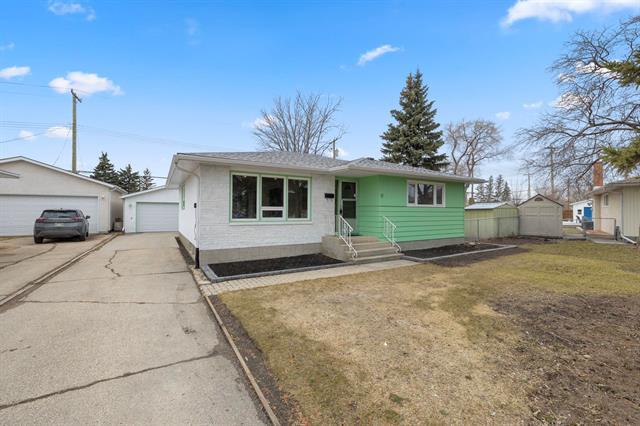 17 Durham Bay, Winnipeg, MB