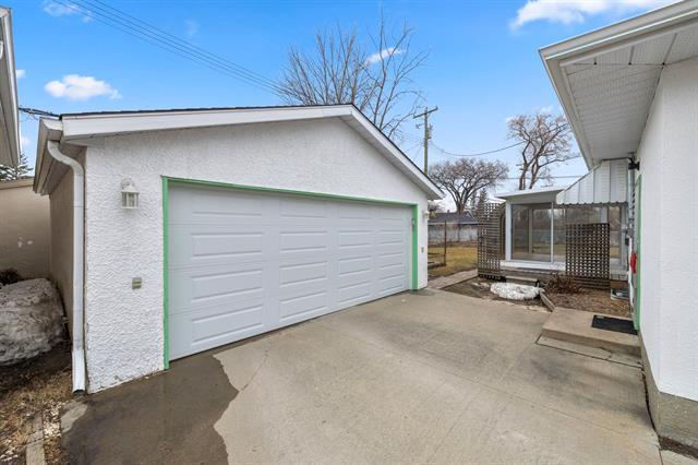 17 Durham Bay, Winnipeg, MB