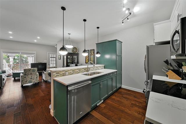 15-720 Kingsway, Winnipeg, MB