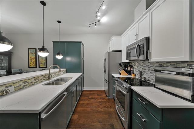 15-720 Kingsway, Winnipeg, MB