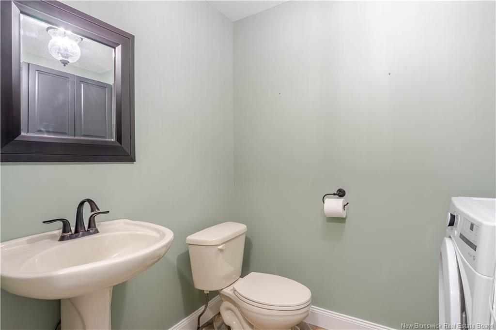 34 Mavis Crt, Fredericton, NB