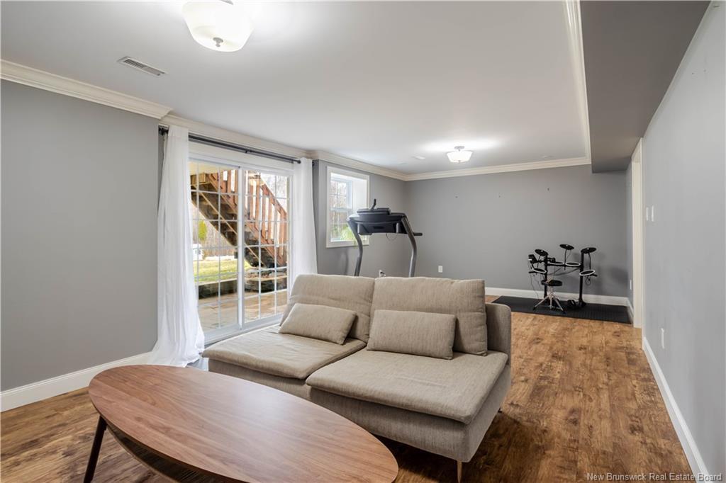 34 Mavis Crt, Fredericton, NB