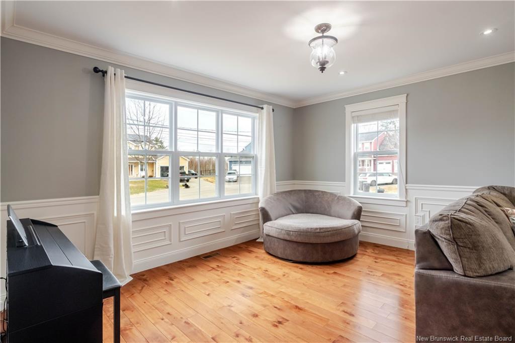 34 Mavis Crt, Fredericton, NB