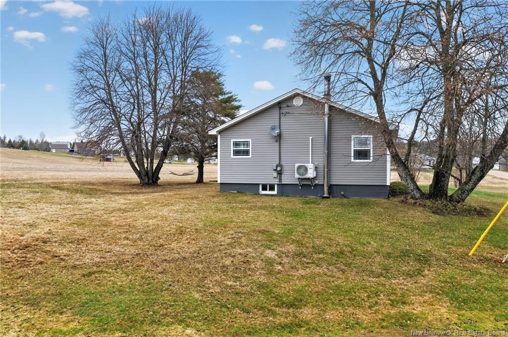 1 Golf Course Rd, Petitcodiac, NB