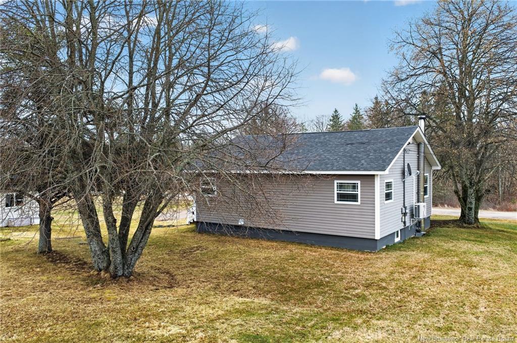 1 Golf Course Rd, Petitcodiac, NB