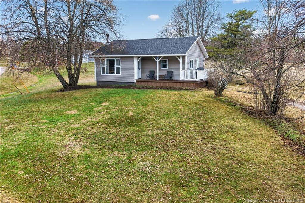 1 Golf Course Rd, Petitcodiac, NB