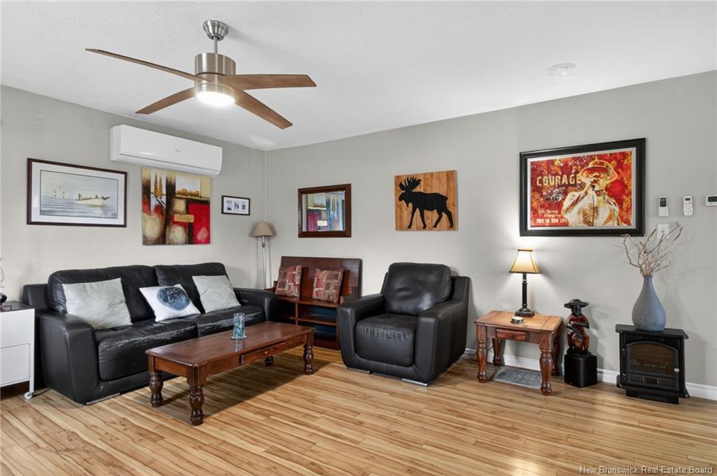 1 Golf Course Rd, Petitcodiac, NB