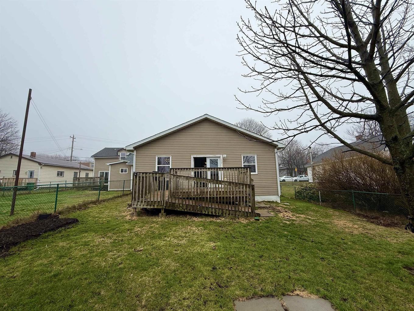 39 Irving Street, Dartmouth, NS