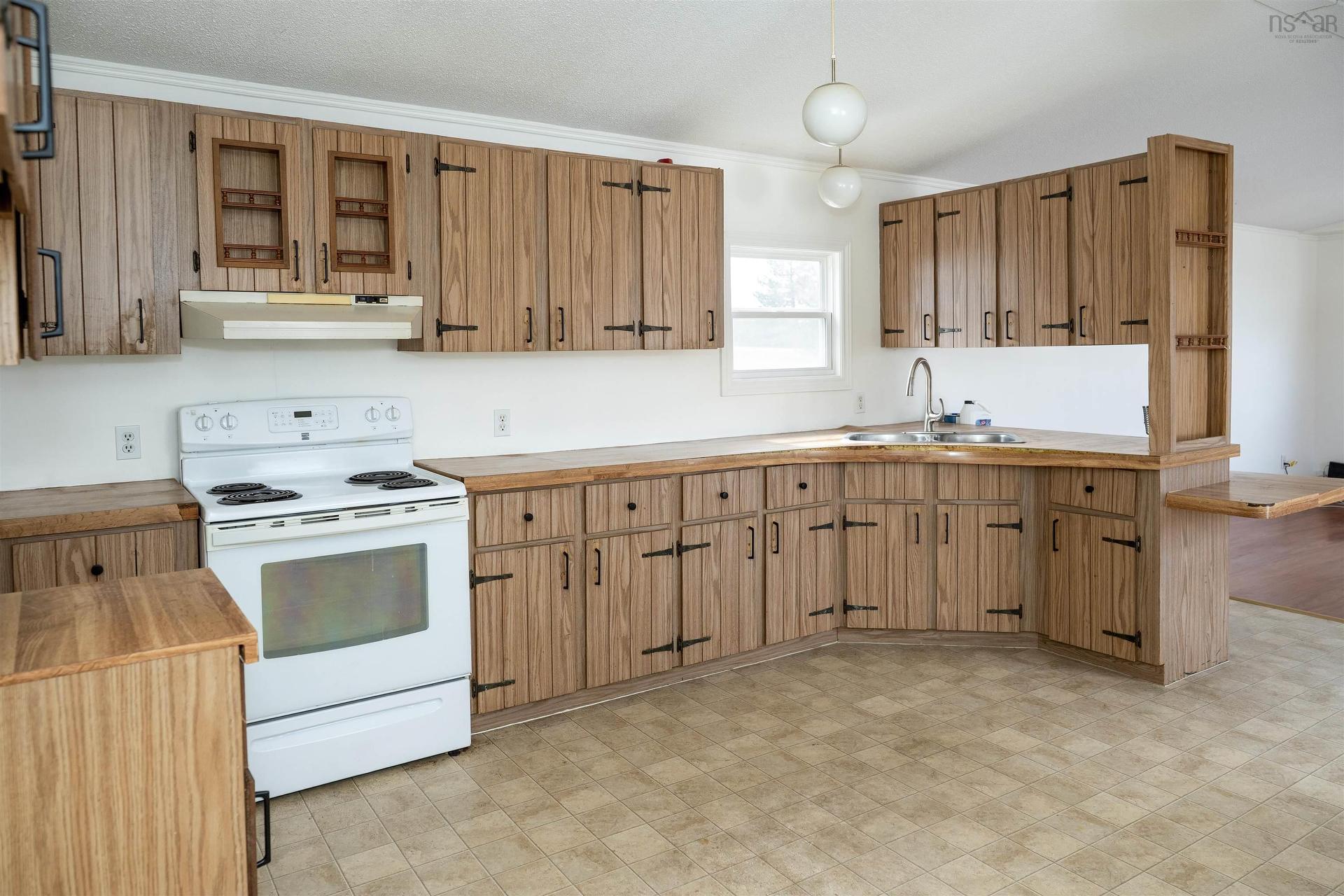 27 Curry Street, Howie Centre, NS