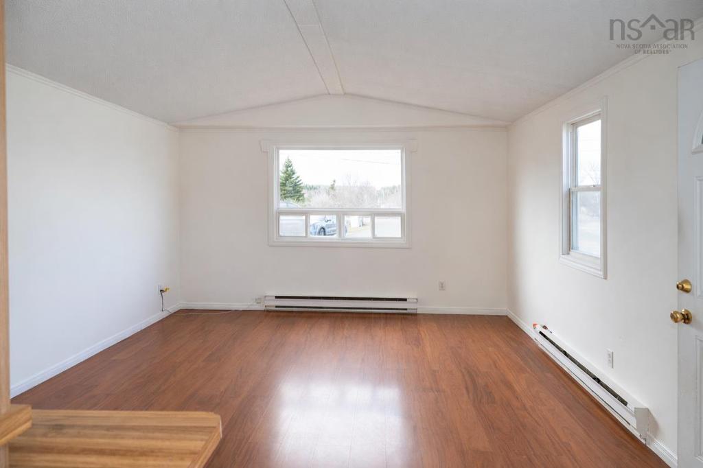 27 Curry St., Howie Centre, NS